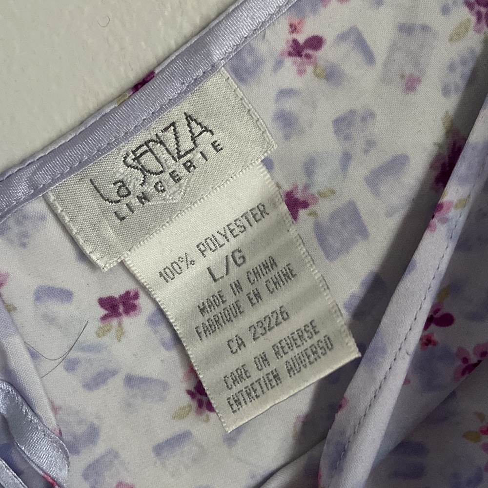 Lavender Satin Tank Top - Picture 4 of 6